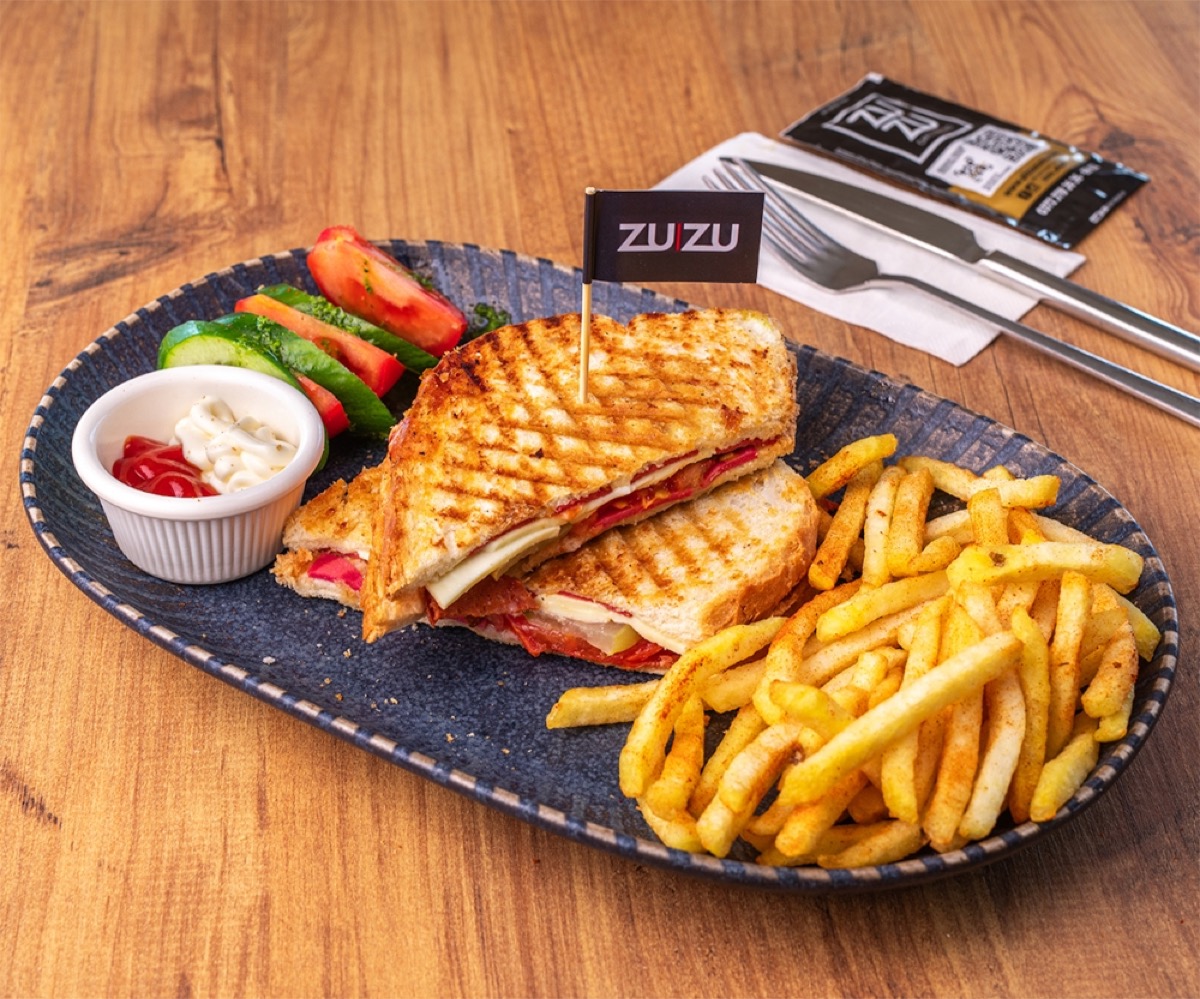 Yengen Tost